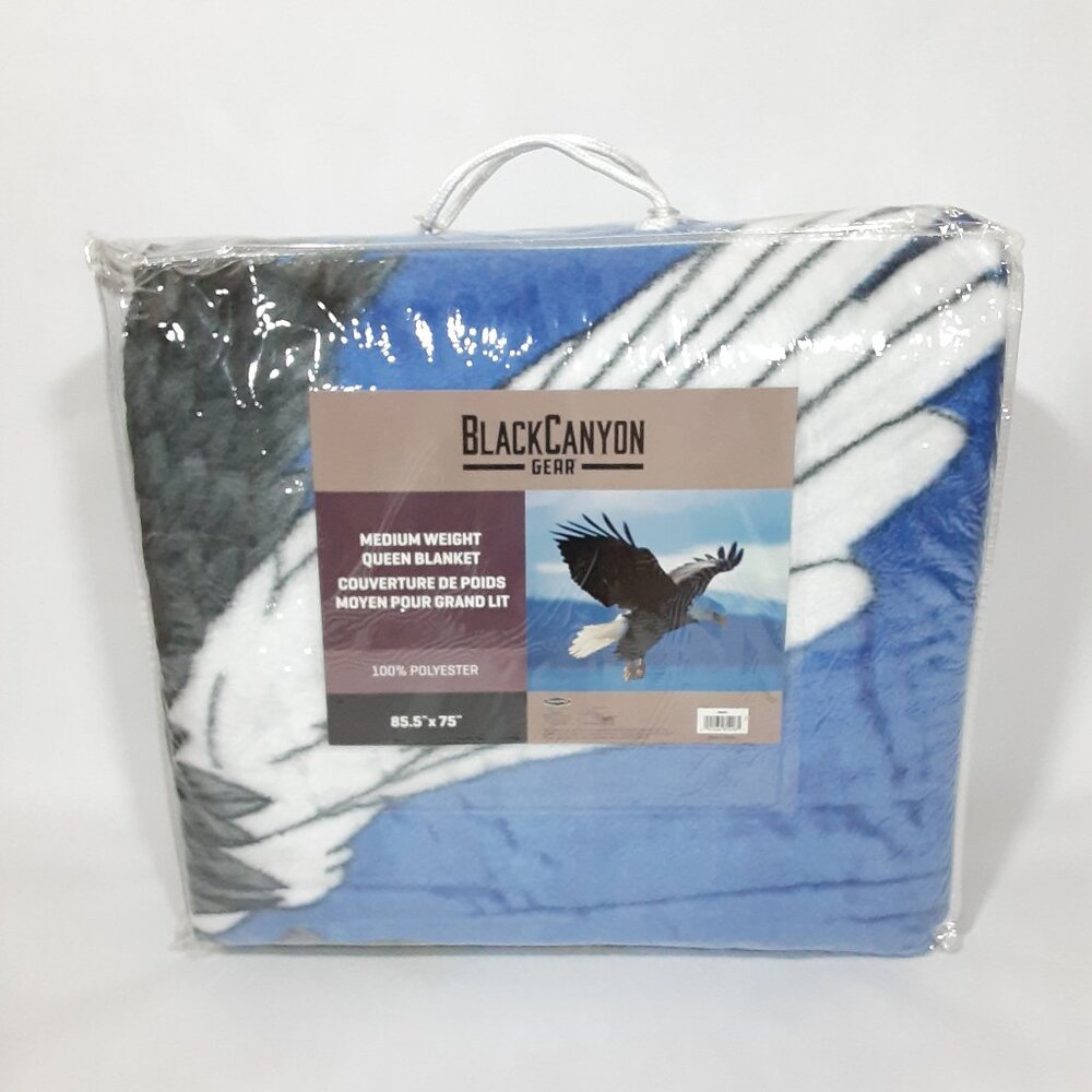 BLACKCANYON OUTFITTERS MEDIUM WEIGHT AMERICAN EAGLE QUEEN SIZE BLANKET BRAND NEW